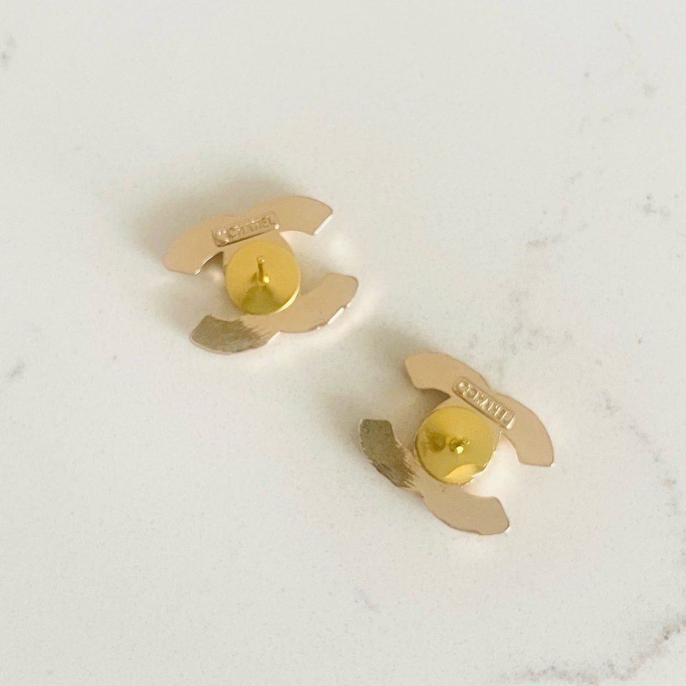 Luxury Gold Signature Logo Repurposed Button Earrings 18mm - Picture 2 of 2
